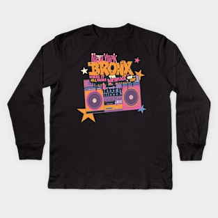 Bronx Hip Hop Roots - Groove to the Beat with this ghettoblaster Kids Long Sleeve T-Shirt